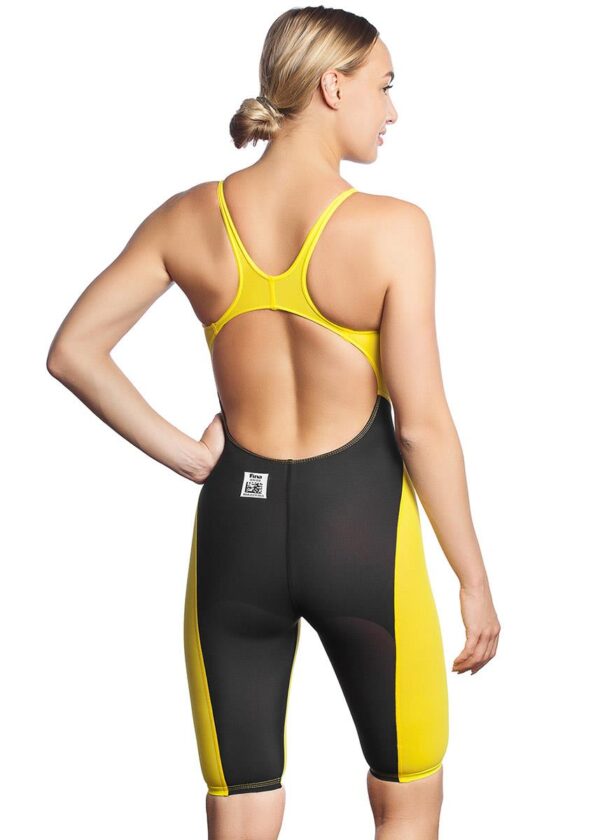 Mad Wave MW Revolution Openback Kneeskin – Preto/Amarelo